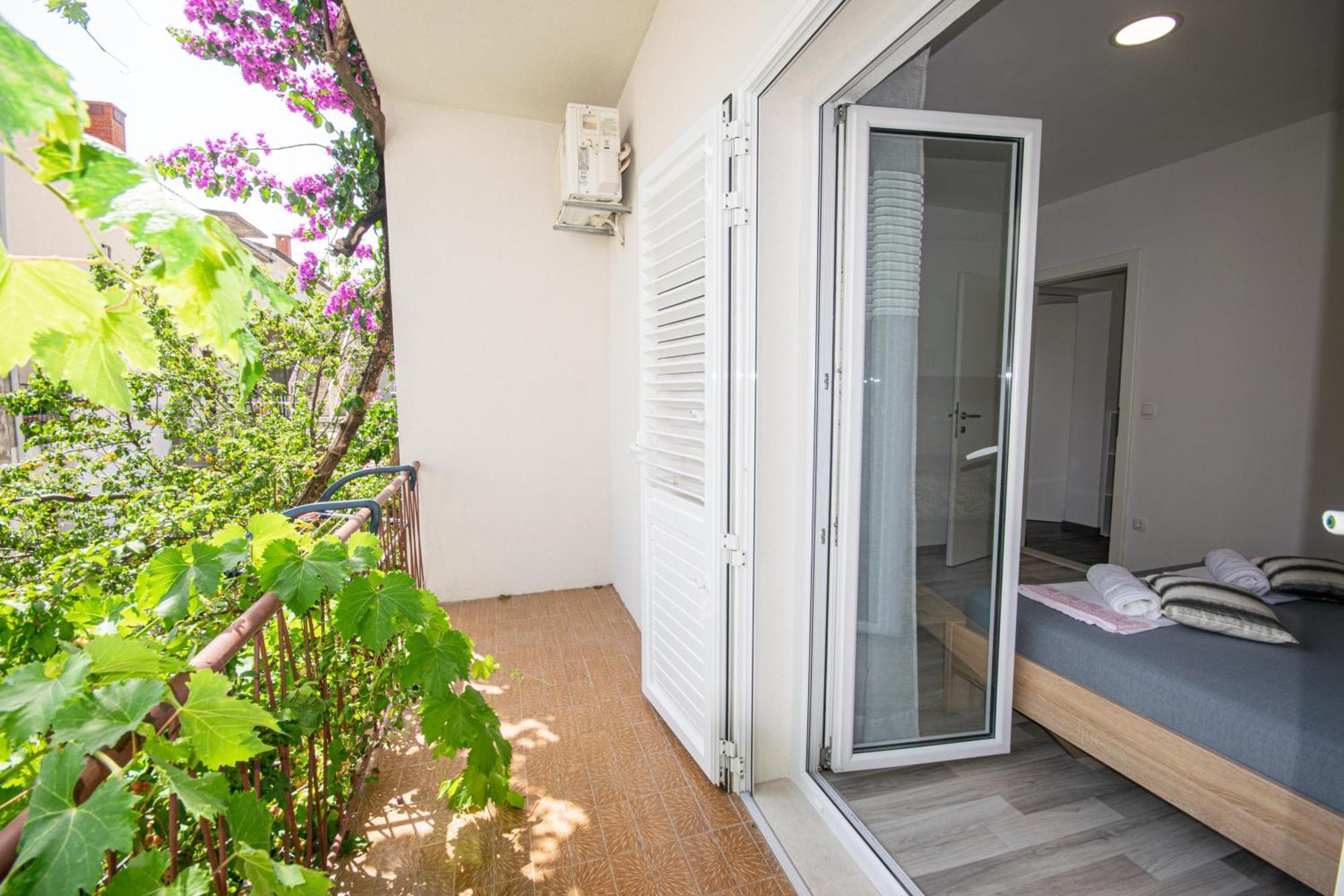 Apartman Biljana Макарска Екстериор снимка