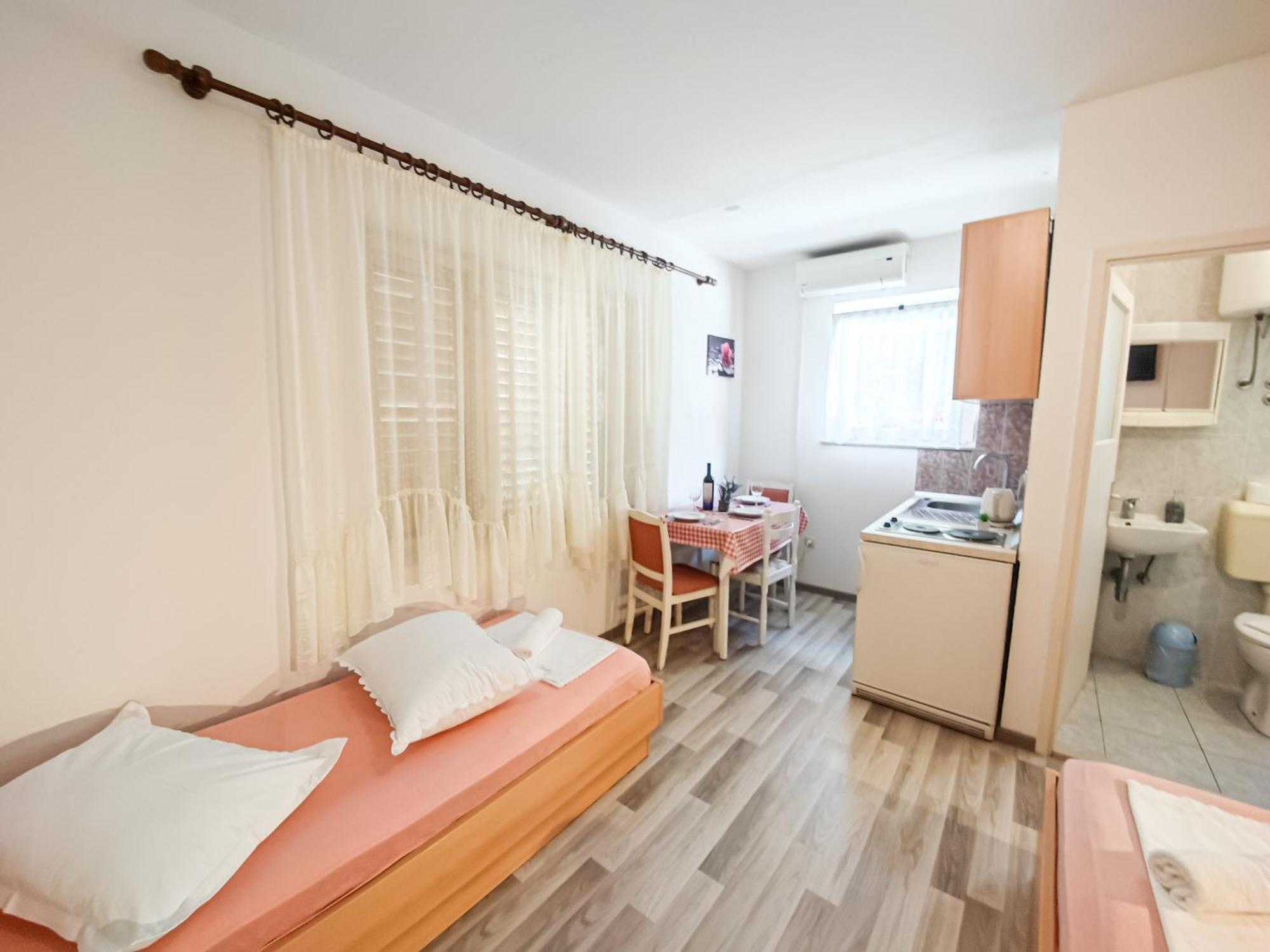 Apartman Biljana Макарска Екстериор снимка
