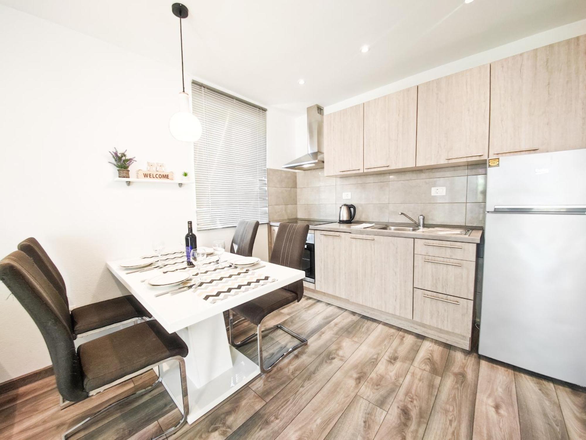 Apartman Biljana Макарска Екстериор снимка