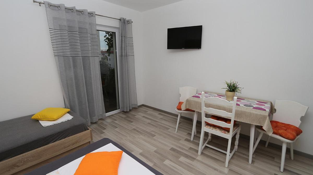 Apartman Biljana Макарска Екстериор снимка